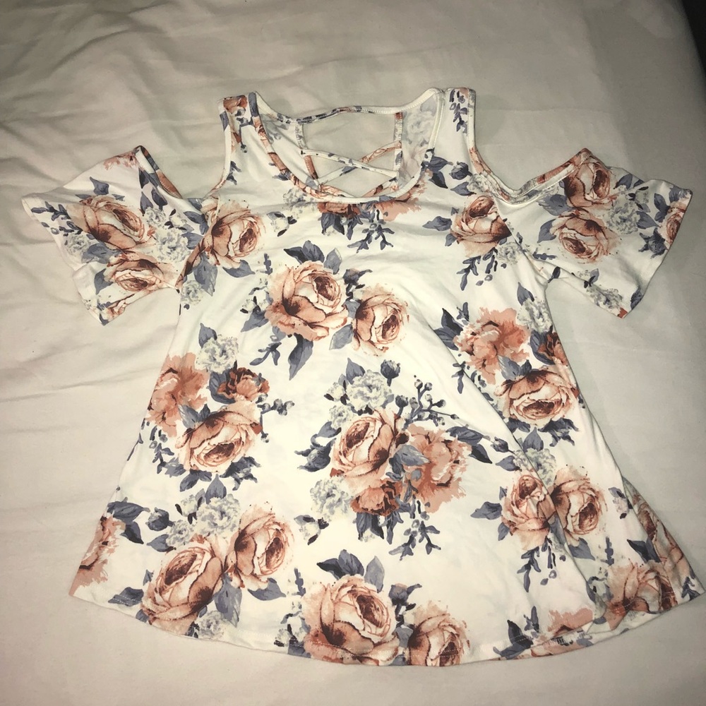 Cold Shoulder Floral Top